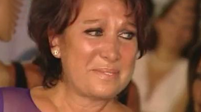 Oya Başar gözyaşlarına boğuldu