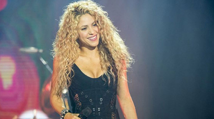 Hayranları içinde bir mesaj yayınlayan Shakira, “11 Temmuz’da İstanbul’a gelmeyi sabırsızlıkla bekliyorum” dedi. (İHA)
